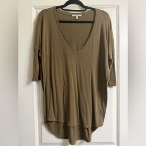 Express Women's Long Sleeve V-Neck Top - Brown